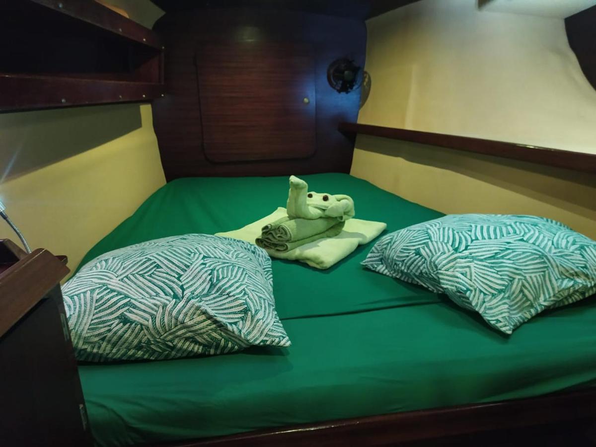 Imagine972 Martinique Bateau Hotel A Quai Le Marin 3 Cabines 3 Salles De Bains 6 Pers Maxi Εξωτερικό φωτογραφία